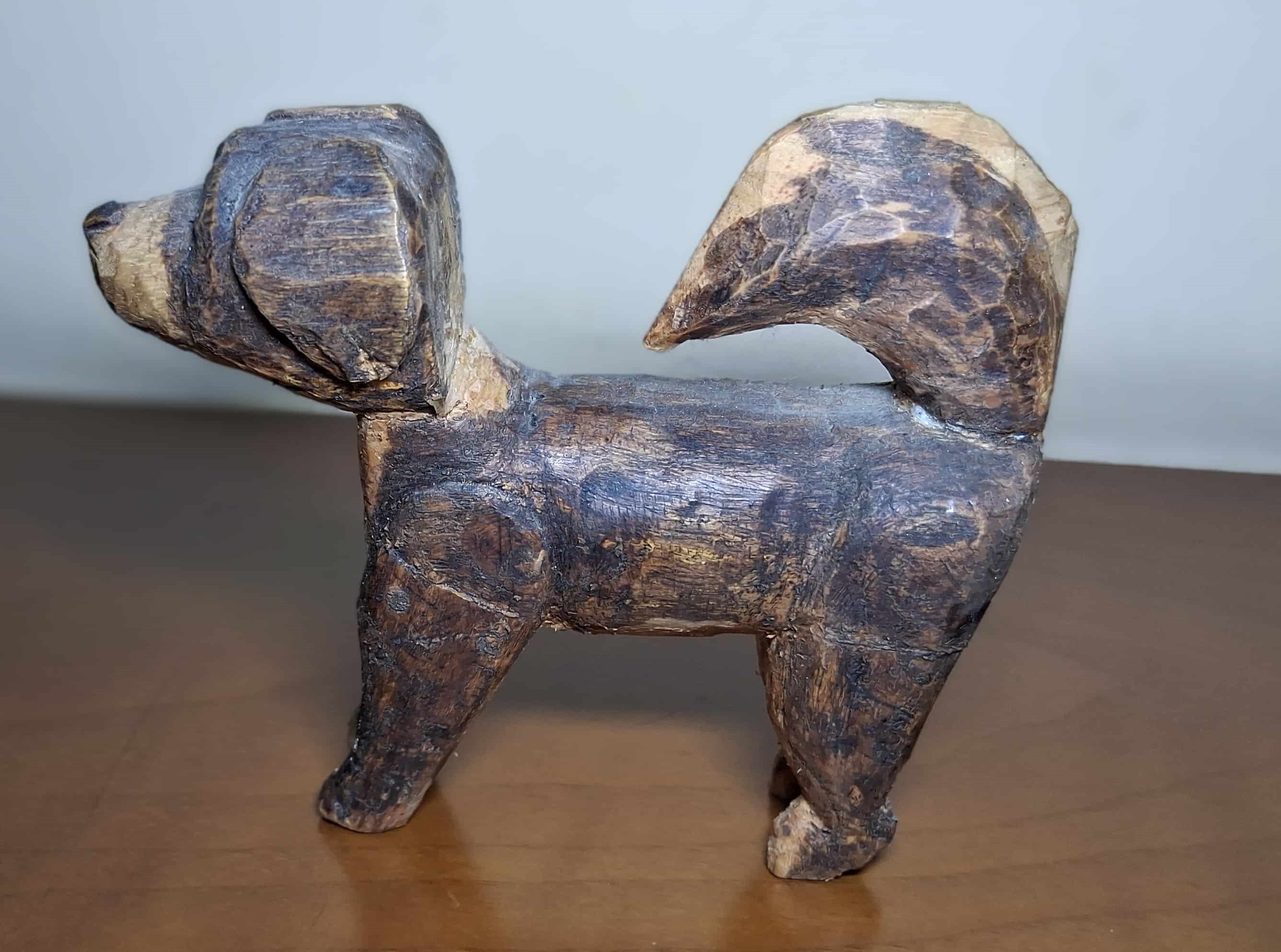 El Guardián de Madera - Perfil derecho